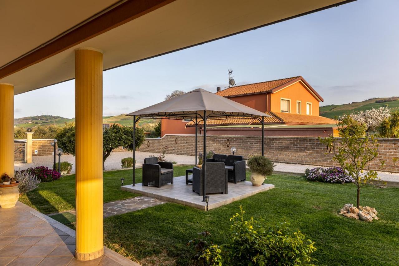 B&B La Canfora Atri Ngoại thất bức ảnh