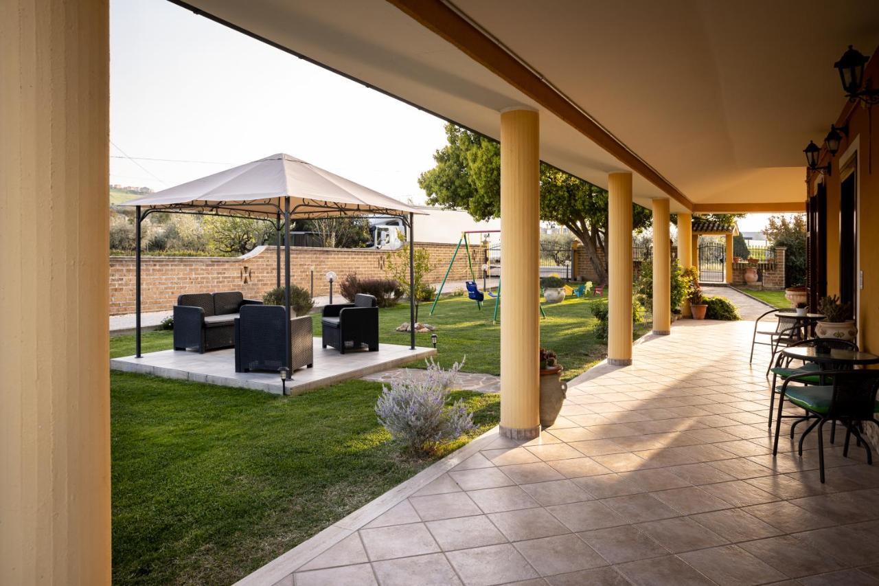 B&B La Canfora Atri Ngoại thất bức ảnh